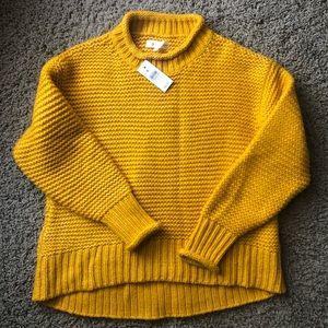 NWT Lou & Grey Sweater